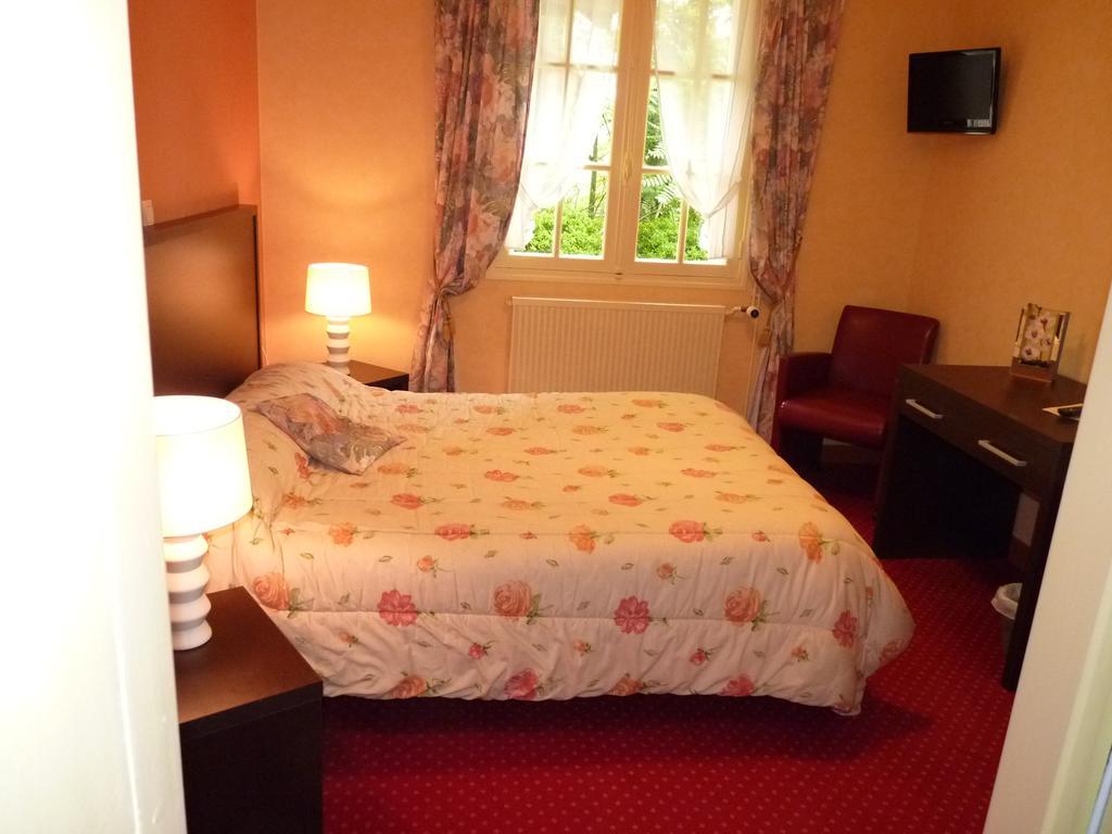 Le Petit Chaperon Rouge Hotel Coux-et-Bigaroque-Mouzens Room photo